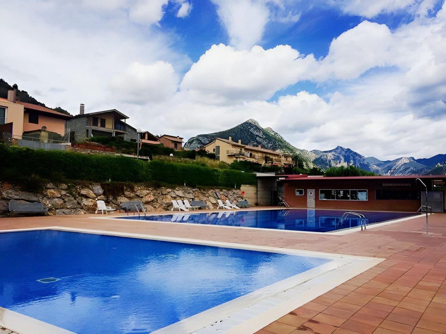 Apartament Duplex Amb Vistes Al Pirineu Catala Coll de Nargó エクステリア 写真